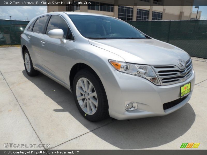 Classic Silver Metallic / Light Gray 2012 Toyota Venza LE