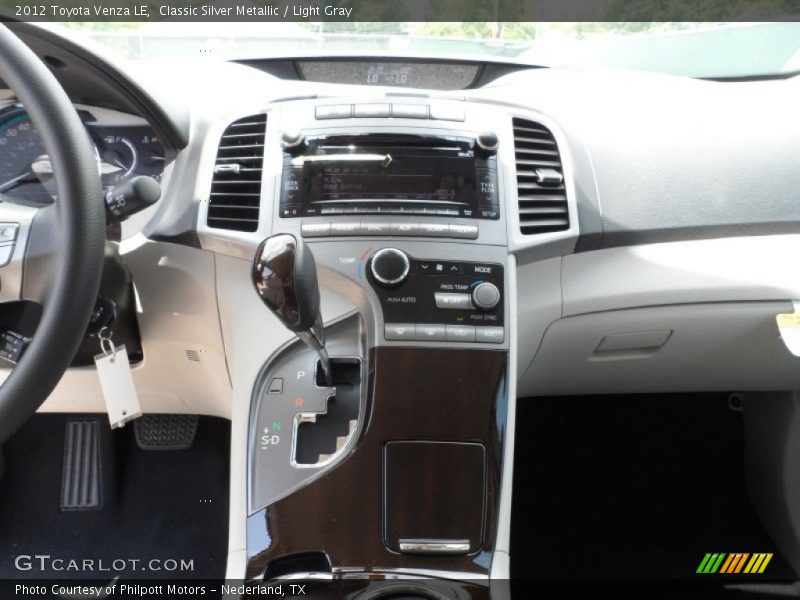 Classic Silver Metallic / Light Gray 2012 Toyota Venza LE