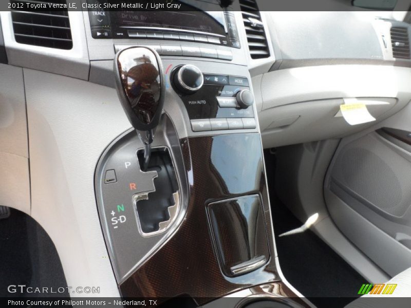 Classic Silver Metallic / Light Gray 2012 Toyota Venza LE