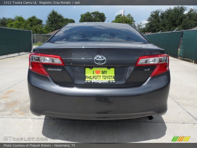Magnetic Gray Metallic / Ash 2012 Toyota Camry LE
