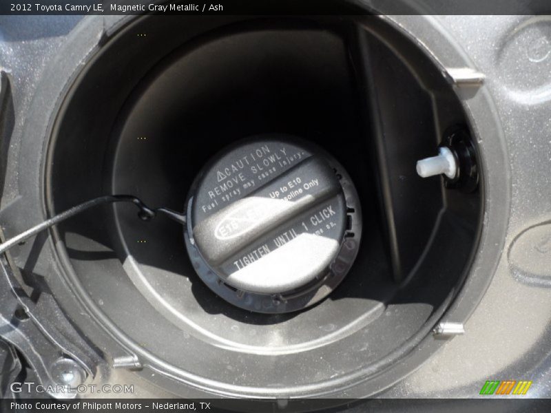 Magnetic Gray Metallic / Ash 2012 Toyota Camry LE