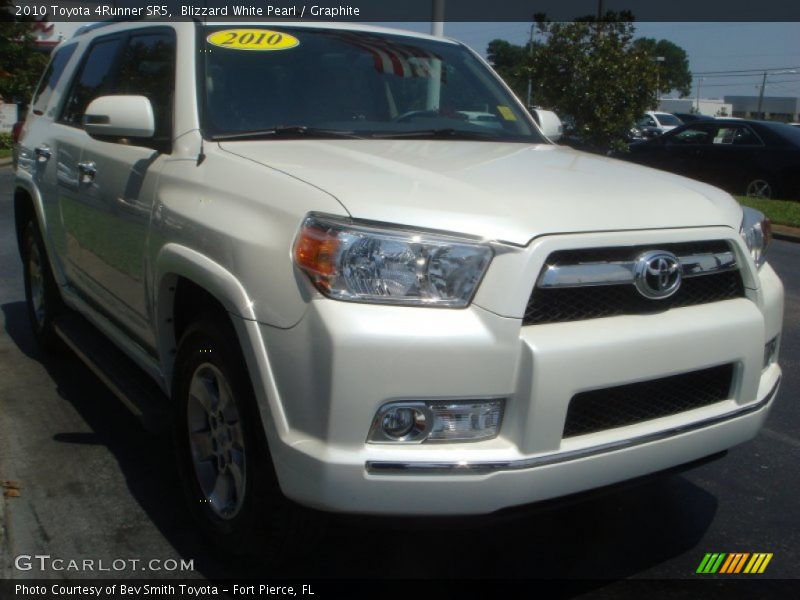 Blizzard White Pearl / Graphite 2010 Toyota 4Runner SR5
