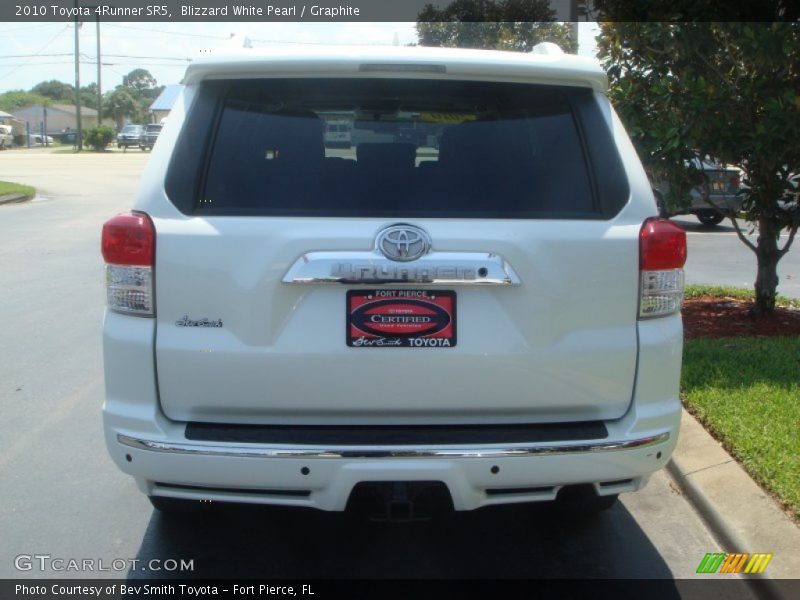 Blizzard White Pearl / Graphite 2010 Toyota 4Runner SR5