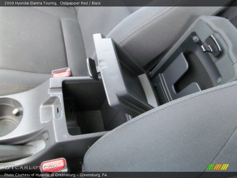 Chilipepper Red / Black 2009 Hyundai Elantra Touring