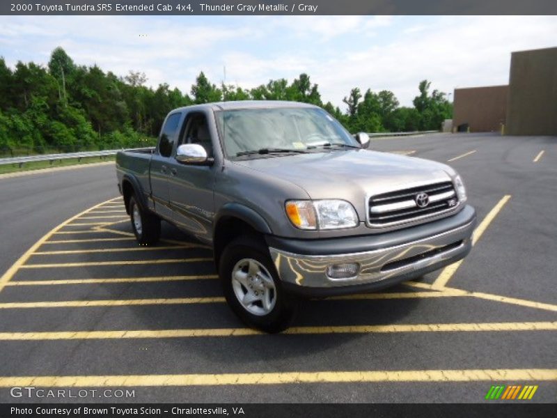 Thunder Gray Metallic / Gray 2000 Toyota Tundra SR5 Extended Cab 4x4