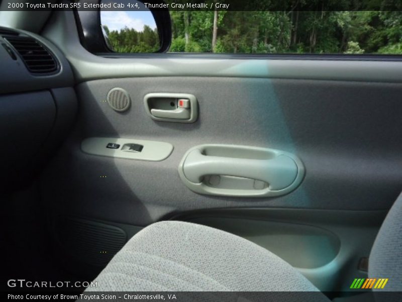 Thunder Gray Metallic / Gray 2000 Toyota Tundra SR5 Extended Cab 4x4