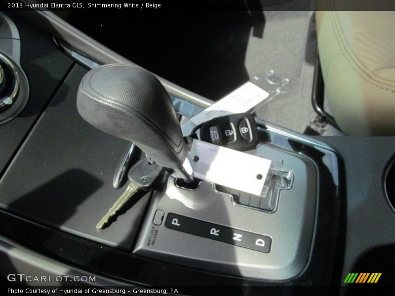 Shimmering White / Beige 2013 Hyundai Elantra GLS
