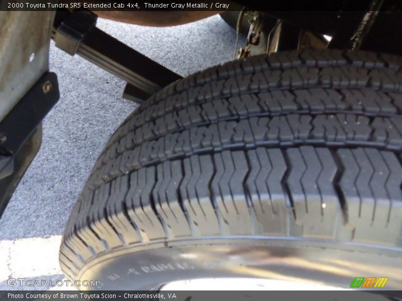 Thunder Gray Metallic / Gray 2000 Toyota Tundra SR5 Extended Cab 4x4