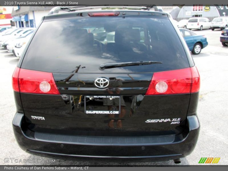 Black / Stone 2010 Toyota Sienna XLE AWD