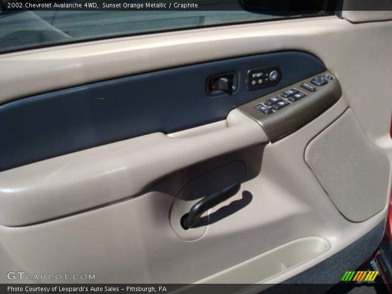 Sunset Orange Metallic / Graphite 2002 Chevrolet Avalanche 4WD