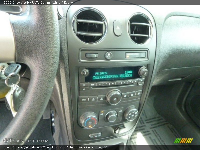 Summit White / Ebony 2009 Chevrolet HHR LT