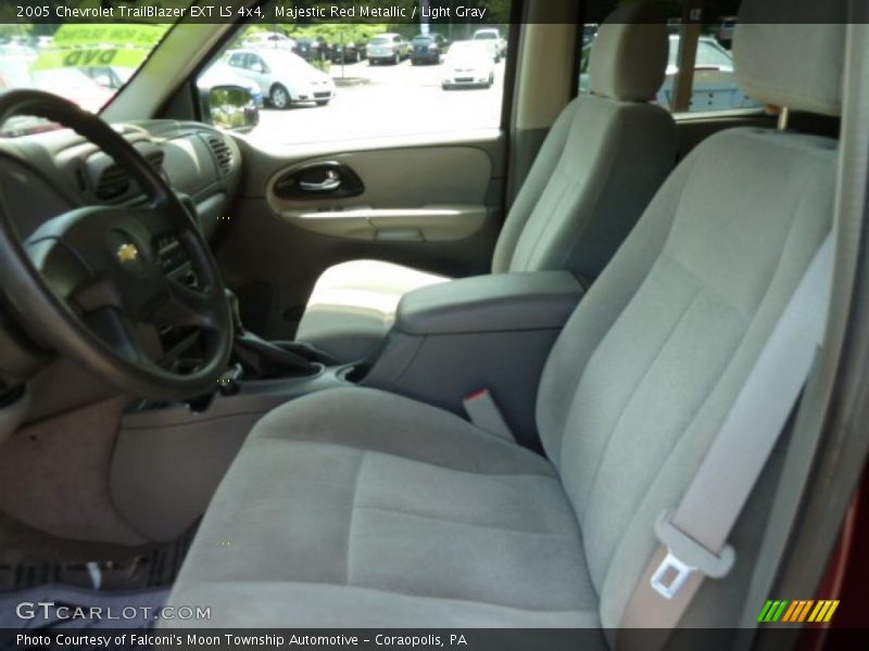 Majestic Red Metallic / Light Gray 2005 Chevrolet TrailBlazer EXT LS 4x4