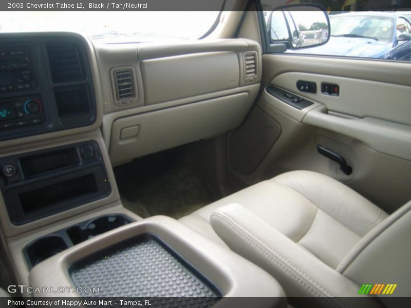 Black / Tan/Neutral 2003 Chevrolet Tahoe LS