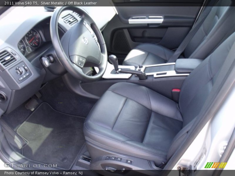 Silver Metallic / Off Black Leather 2011 Volvo S40 T5