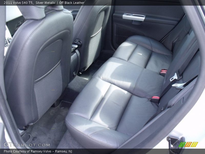 Silver Metallic / Off Black Leather 2011 Volvo S40 T5