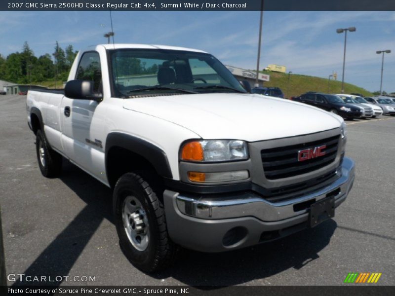 Summit White / Dark Charcoal 2007 GMC Sierra 2500HD Classic Regular Cab 4x4