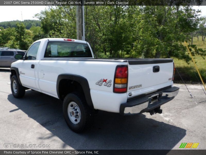 Summit White / Dark Charcoal 2007 GMC Sierra 2500HD Classic Regular Cab 4x4