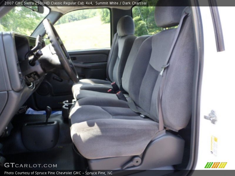 Summit White / Dark Charcoal 2007 GMC Sierra 2500HD Classic Regular Cab 4x4