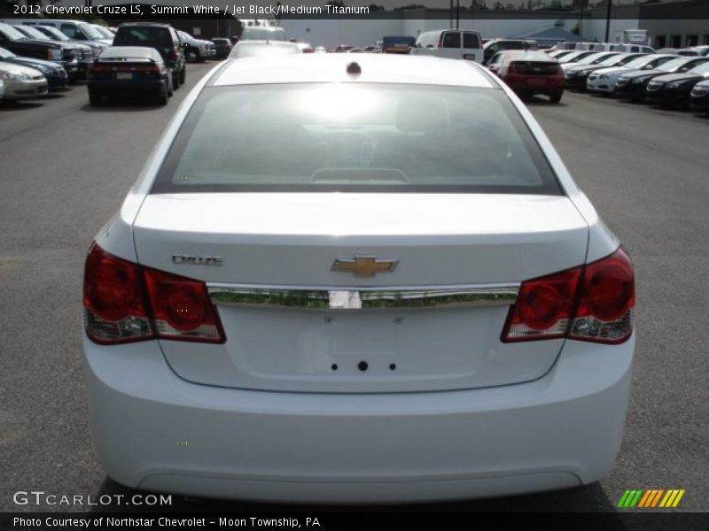 Summit White / Jet Black/Medium Titanium 2012 Chevrolet Cruze LS