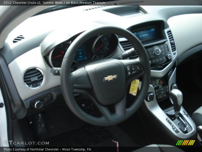 Summit White / Jet Black/Medium Titanium 2012 Chevrolet Cruze LS