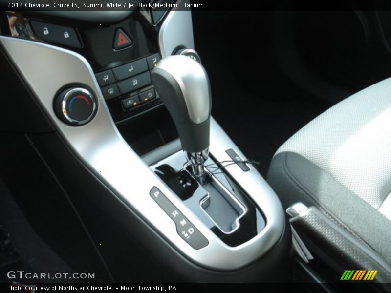 Summit White / Jet Black/Medium Titanium 2012 Chevrolet Cruze LS