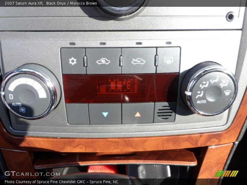 Black Onyx / Morocco Brown 2007 Saturn Aura XR