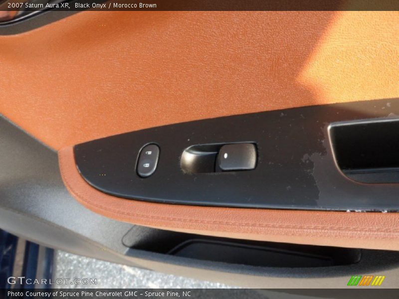 Black Onyx / Morocco Brown 2007 Saturn Aura XR