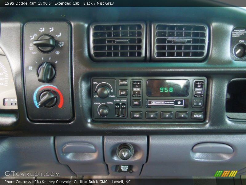 Black / Mist Gray 1999 Dodge Ram 1500 ST Extended Cab
