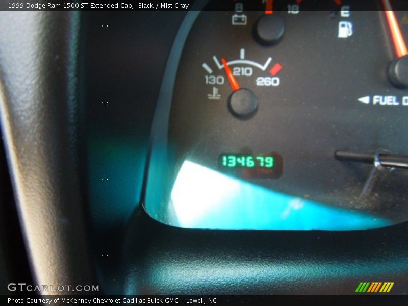 Black / Mist Gray 1999 Dodge Ram 1500 ST Extended Cab