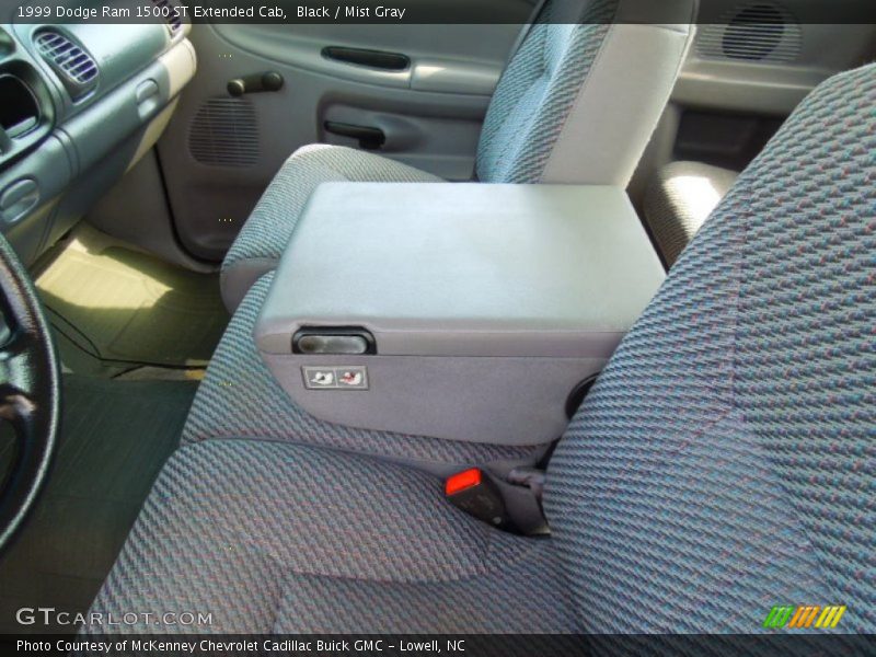 Black / Mist Gray 1999 Dodge Ram 1500 ST Extended Cab