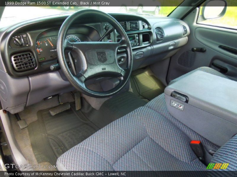 Black / Mist Gray 1999 Dodge Ram 1500 ST Extended Cab