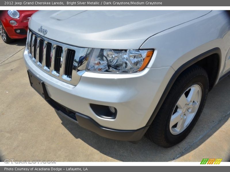 Bright Silver Metallic / Dark Graystone/Medium Graystone 2012 Jeep Grand Cherokee Laredo