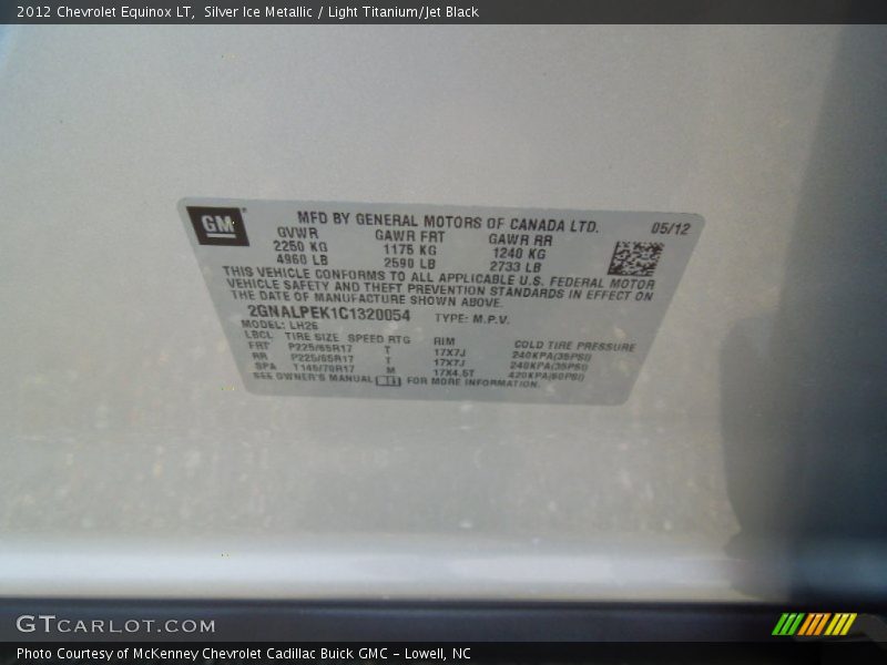 Silver Ice Metallic / Light Titanium/Jet Black 2012 Chevrolet Equinox LT