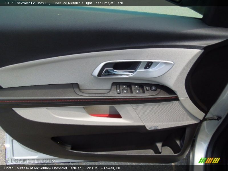 Silver Ice Metallic / Light Titanium/Jet Black 2012 Chevrolet Equinox LT