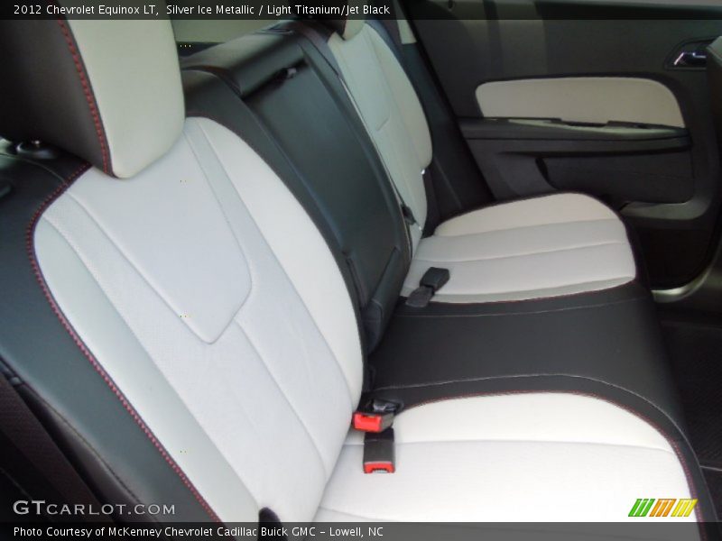 Silver Ice Metallic / Light Titanium/Jet Black 2012 Chevrolet Equinox LT