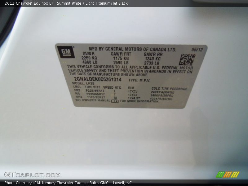 Summit White / Light Titanium/Jet Black 2012 Chevrolet Equinox LT