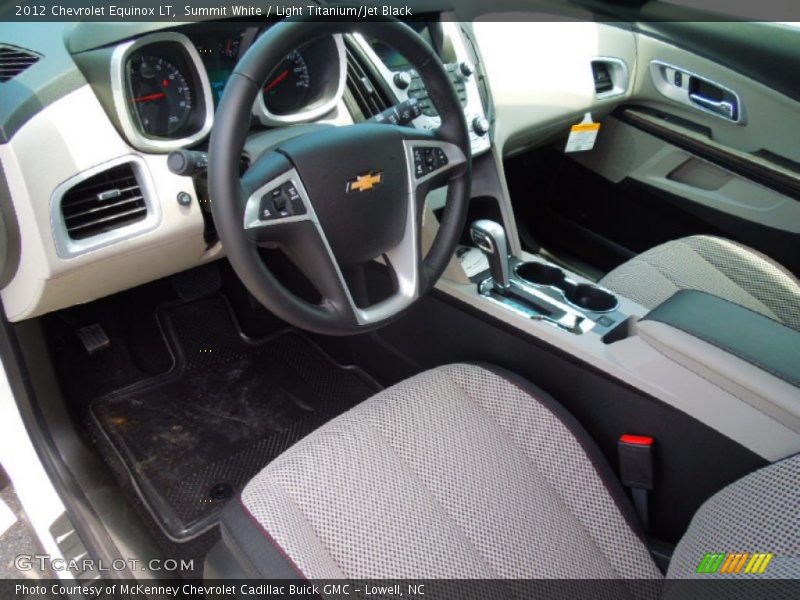 Summit White / Light Titanium/Jet Black 2012 Chevrolet Equinox LT