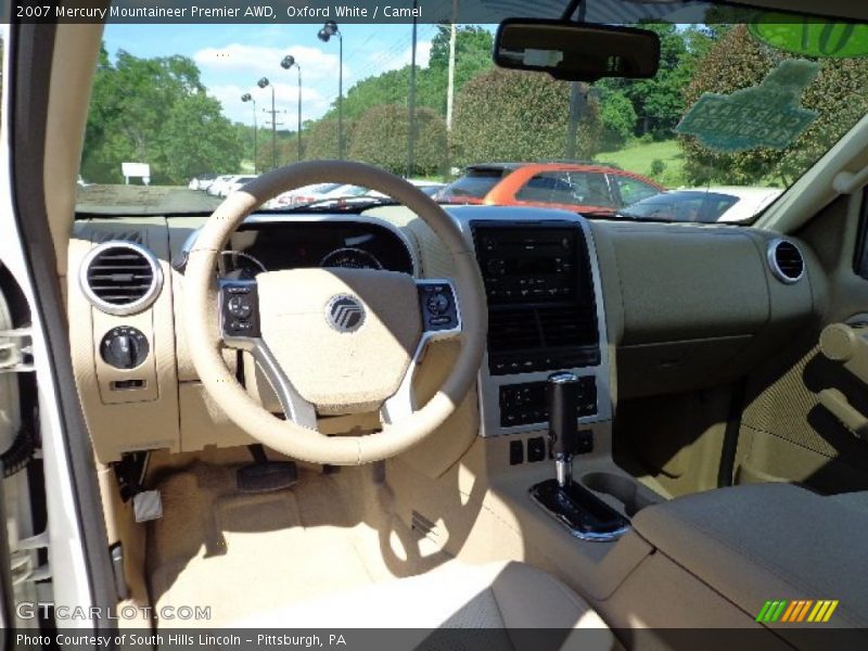 Oxford White / Camel 2007 Mercury Mountaineer Premier AWD