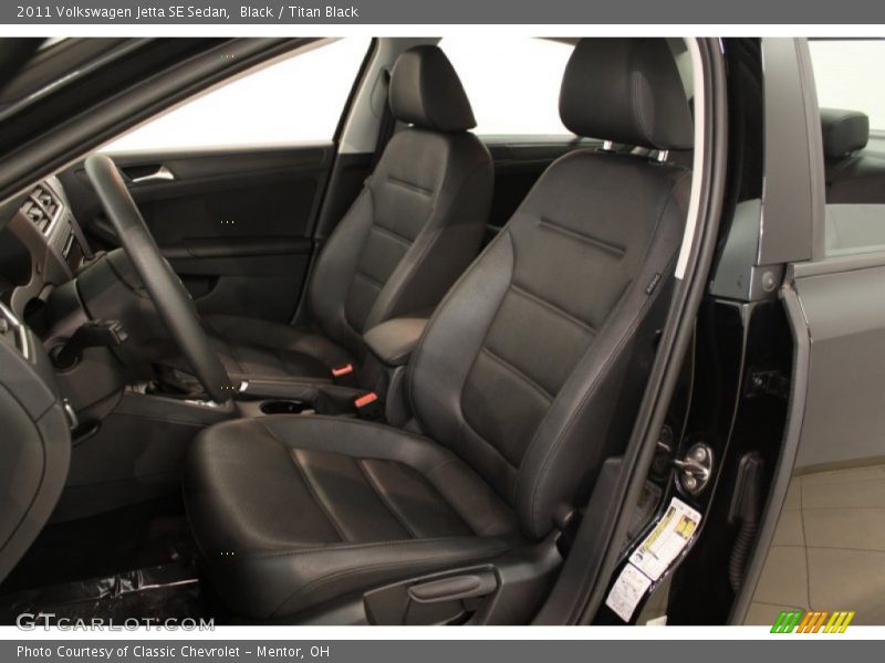 Black / Titan Black 2011 Volkswagen Jetta SE Sedan