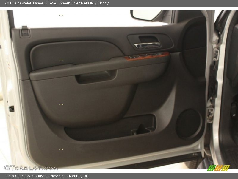 Sheer Silver Metallic / Ebony 2011 Chevrolet Tahoe LT 4x4