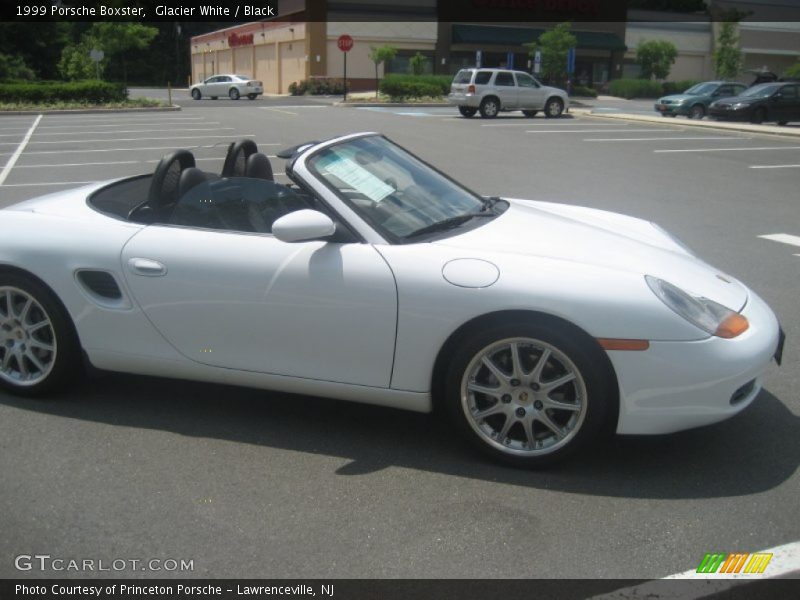 Glacier White / Black 1999 Porsche Boxster