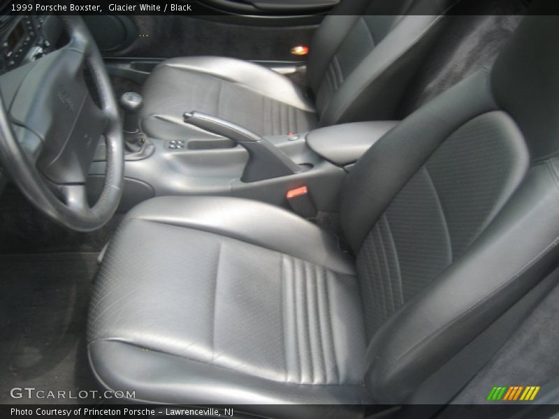Glacier White / Black 1999 Porsche Boxster