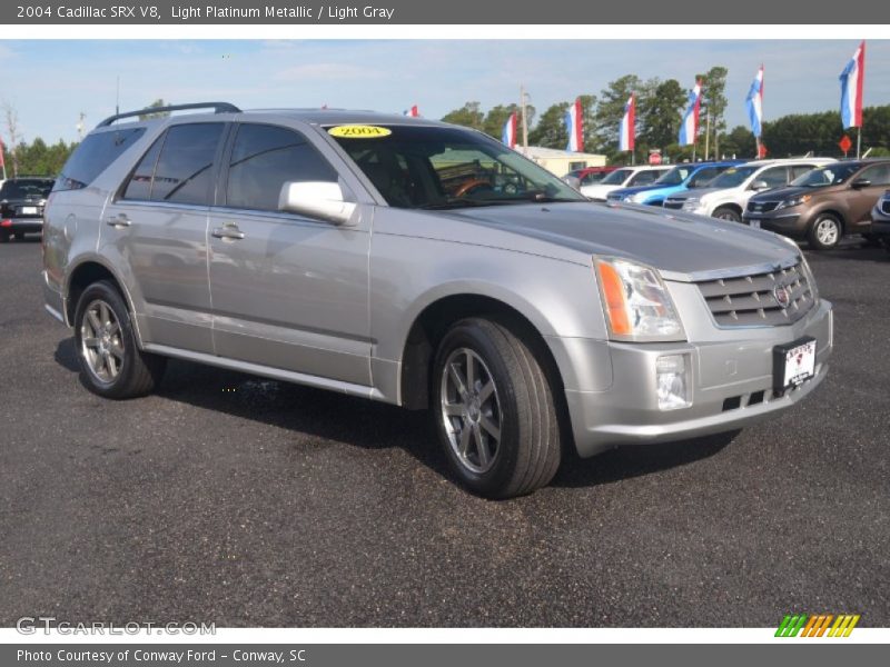 Light Platinum Metallic / Light Gray 2004 Cadillac SRX V8