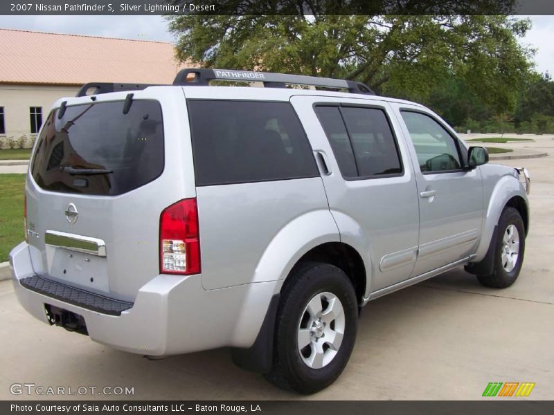 Silver Lightning / Desert 2007 Nissan Pathfinder S