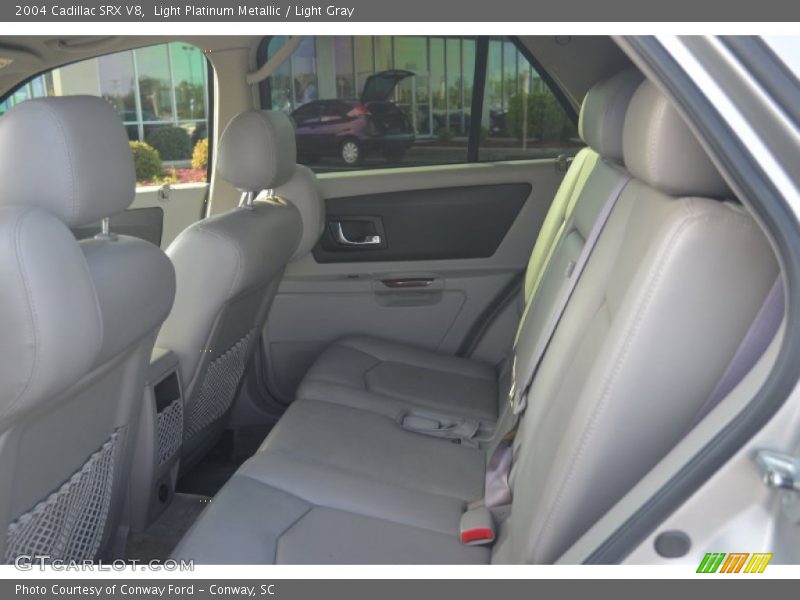 Light Platinum Metallic / Light Gray 2004 Cadillac SRX V8