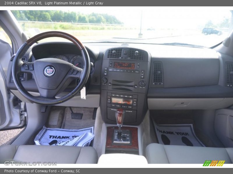 Light Platinum Metallic / Light Gray 2004 Cadillac SRX V8