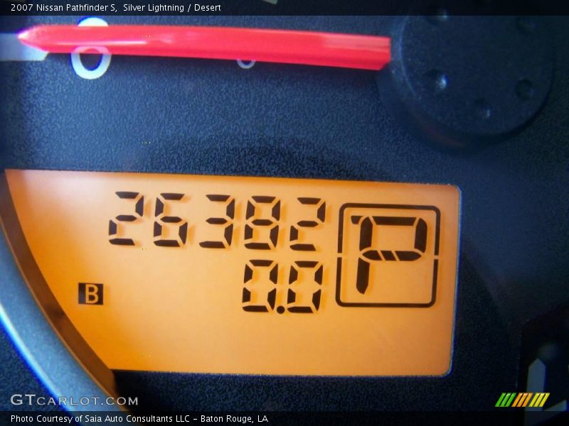 Silver Lightning / Desert 2007 Nissan Pathfinder S