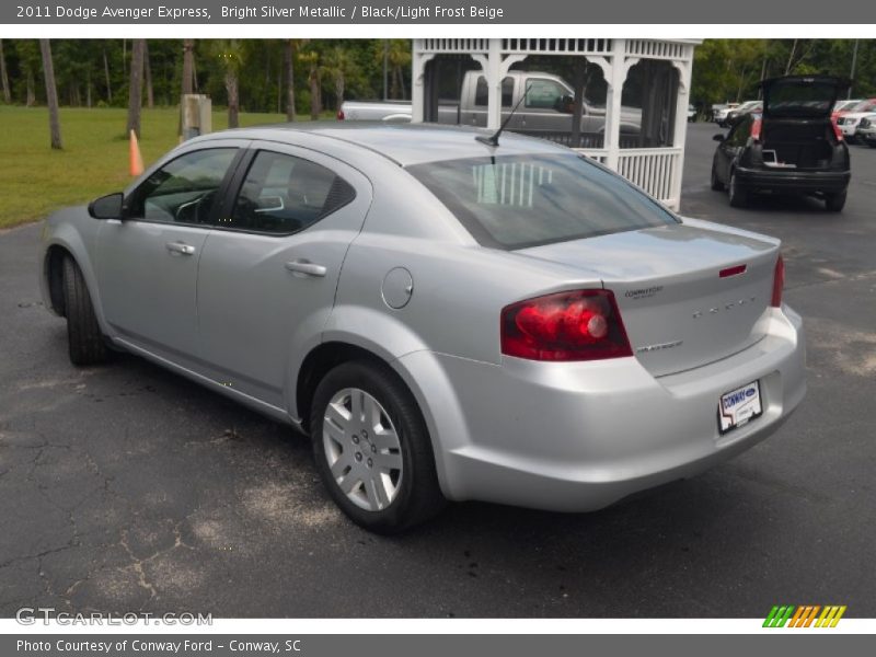 Bright Silver Metallic / Black/Light Frost Beige 2011 Dodge Avenger Express