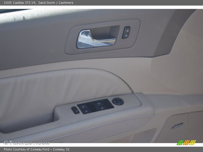 Sand Storm / Cashmere 2005 Cadillac STS V6