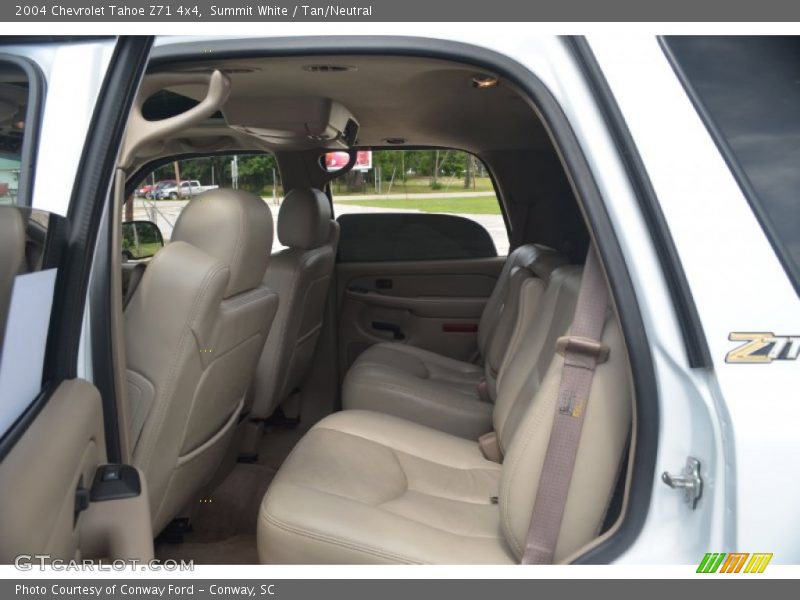 Summit White / Tan/Neutral 2004 Chevrolet Tahoe Z71 4x4